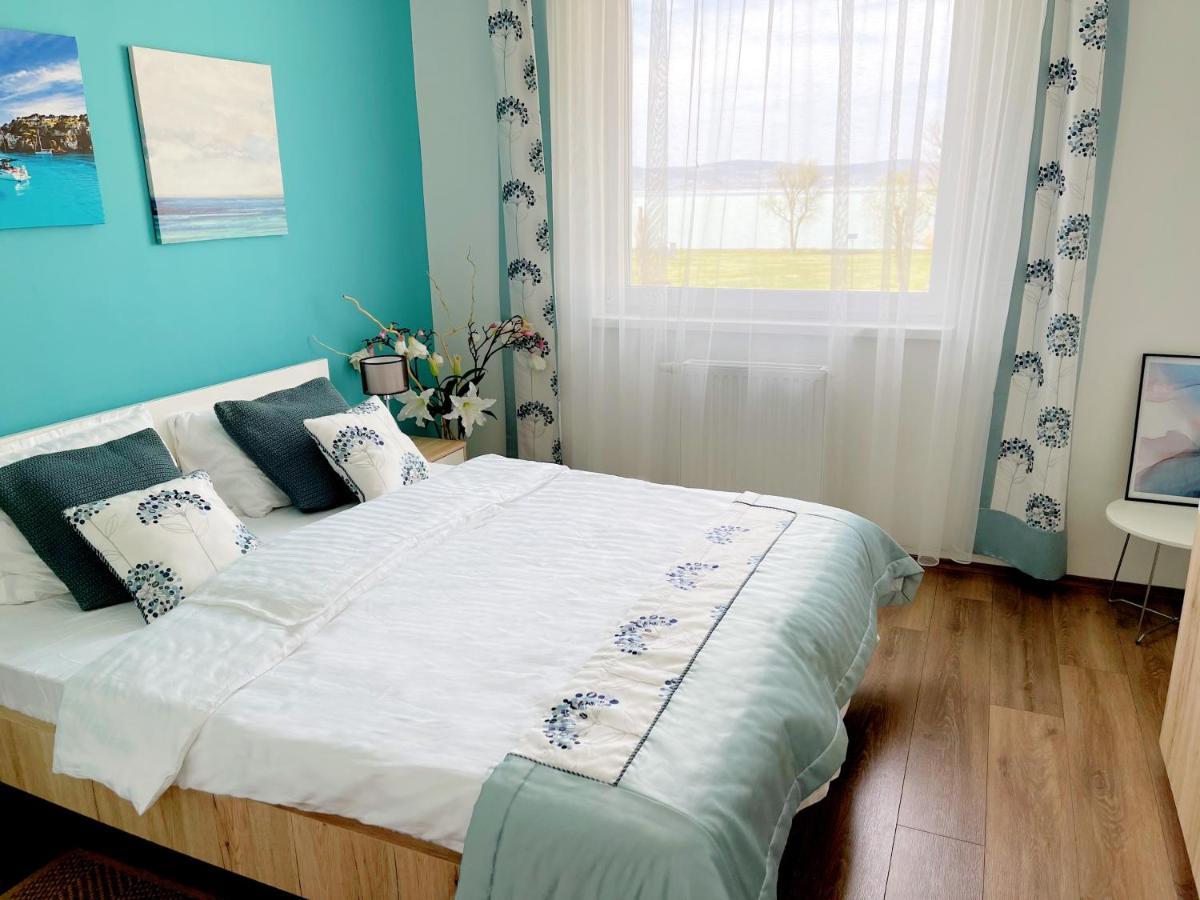 Vizpart Honved Apartman バラトンレッレ エクステリア 写真