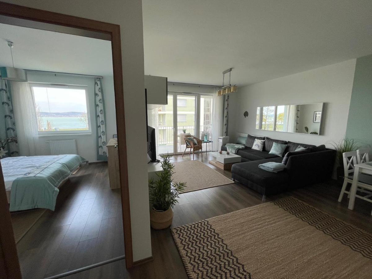 Vizpart Honved Apartman バラトンレッレ エクステリア 写真